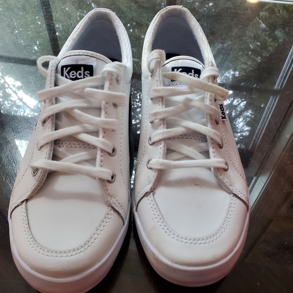 White Leather Keds Womans 6